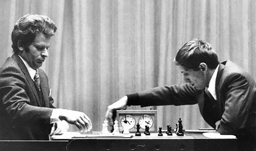 Así fue cómo la Guerra Fría invadió el tablero de ajedrez hace 50 años con  un duelo entre leyendas