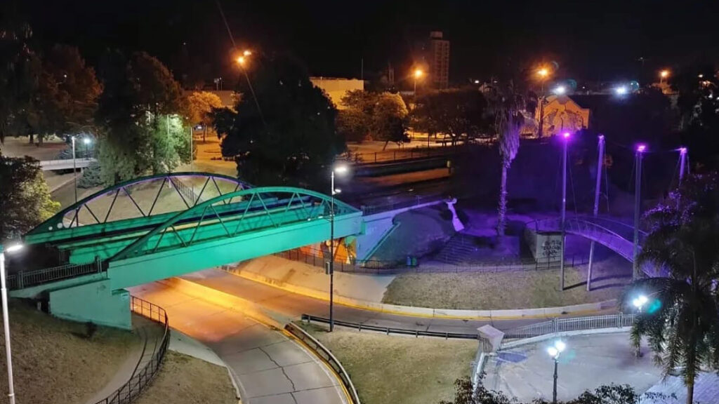 Villa María Instalan 36 nuevas luminarias led en el subnivel del